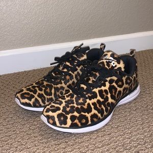 APL Iconic Pro Leopard Sneakers size 10.5